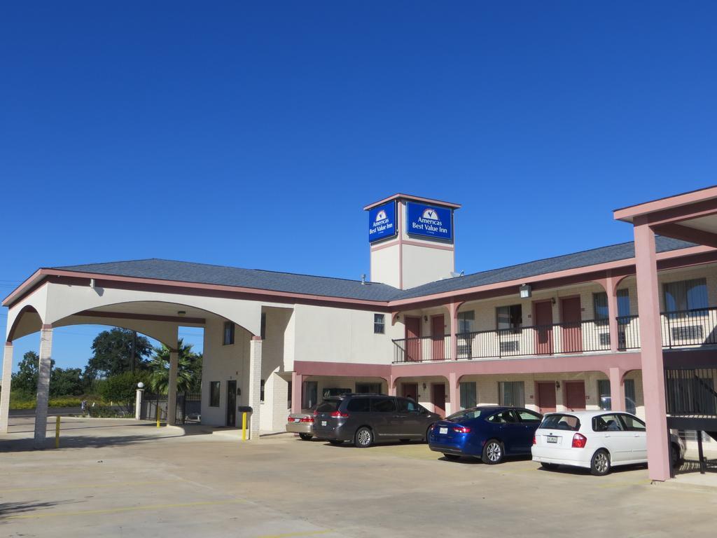 Americas Best Value Inn & Suites Hempstead Εξωτερικό φωτογραφία