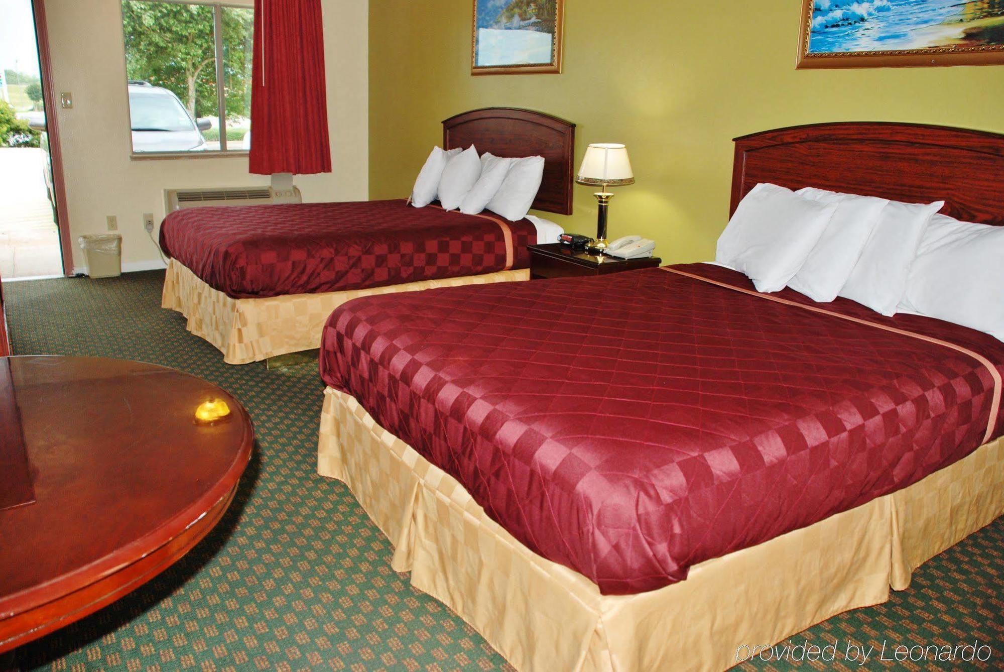 Americas Best Value Inn & Suites Hempstead Εξωτερικό φωτογραφία