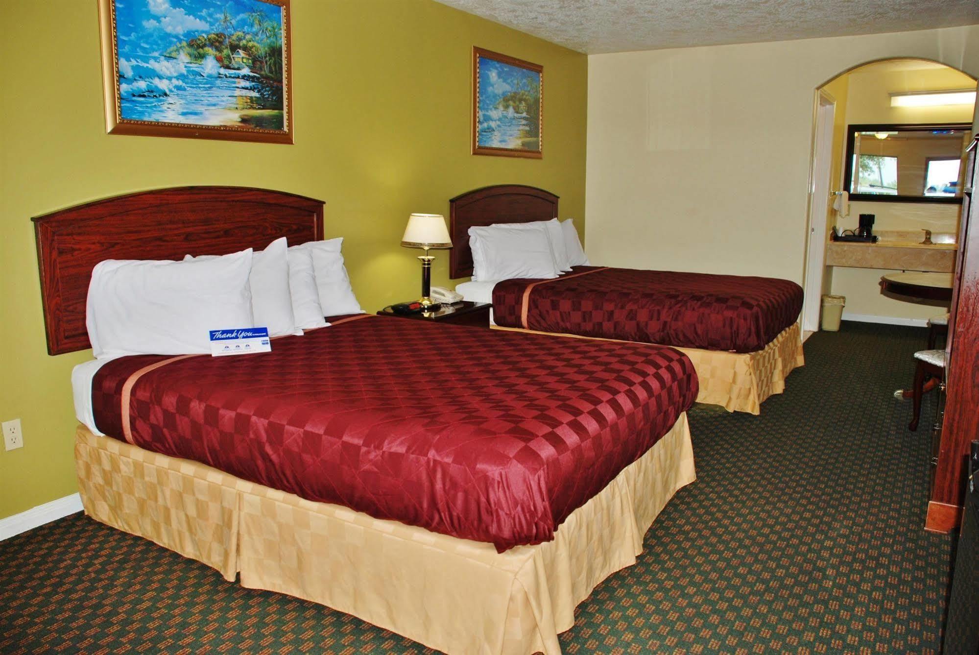 Americas Best Value Inn & Suites Hempstead Εξωτερικό φωτογραφία