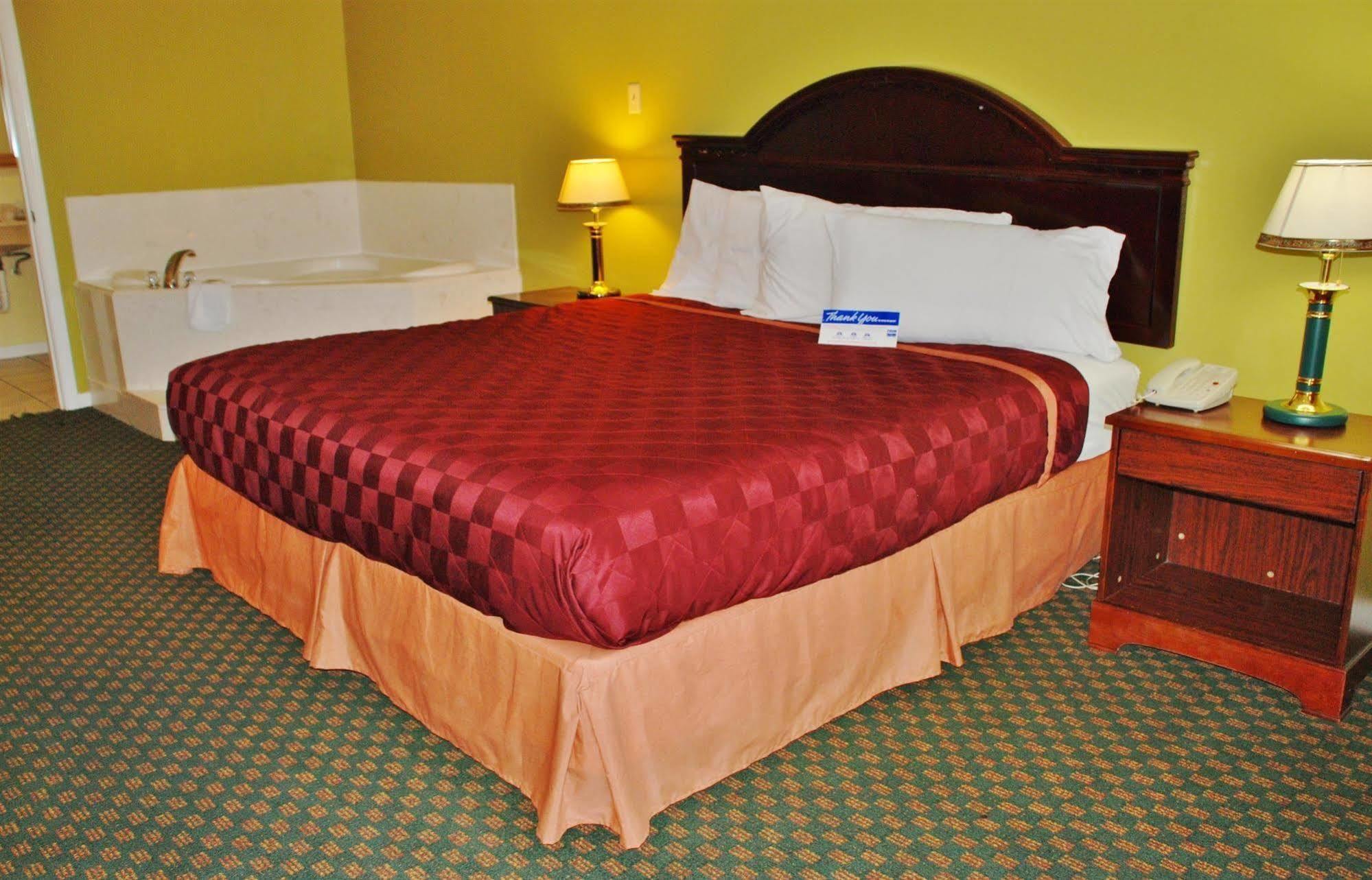 Americas Best Value Inn & Suites Hempstead Εξωτερικό φωτογραφία