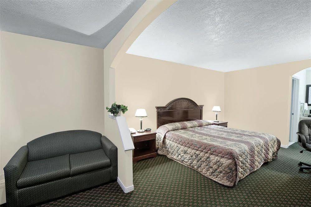 Americas Best Value Inn & Suites Hempstead Εξωτερικό φωτογραφία